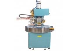 電磁鐵吸塑高周波機(jī)