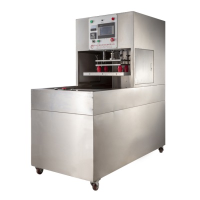 醫(yī)用吸塑醫(yī)療包裝機